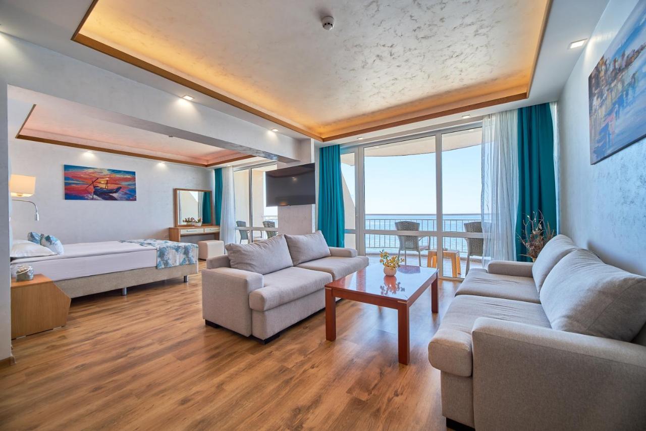 Bilyana Beach Hotel เนเซบาร์ ภายนอก รูปภาพ